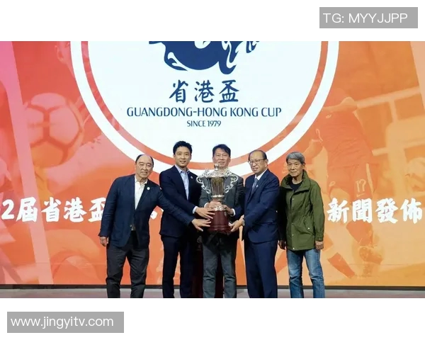 霍启山携手香港足球明星队共创辉煌未来助力本地足球发展