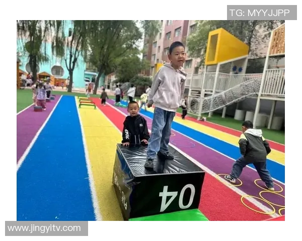 幼儿园户外体育器材的多样选择与功能介绍让孩子们快乐成长